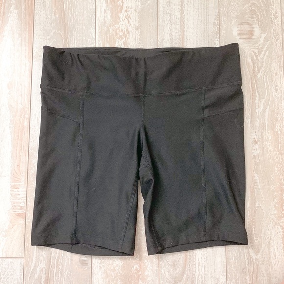 Xersion Pants - NWOT Biker Shorts